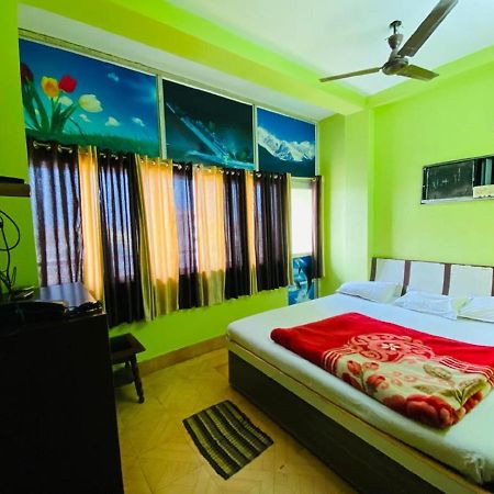 Staymaker Hotel Prerana Tarapith Esterno foto
