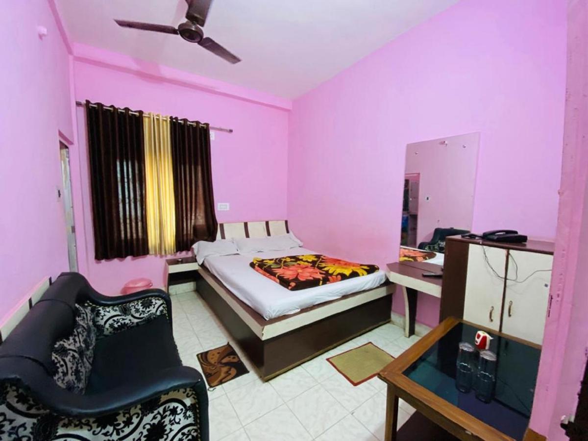Staymaker Hotel Prerana Tarapith Esterno foto