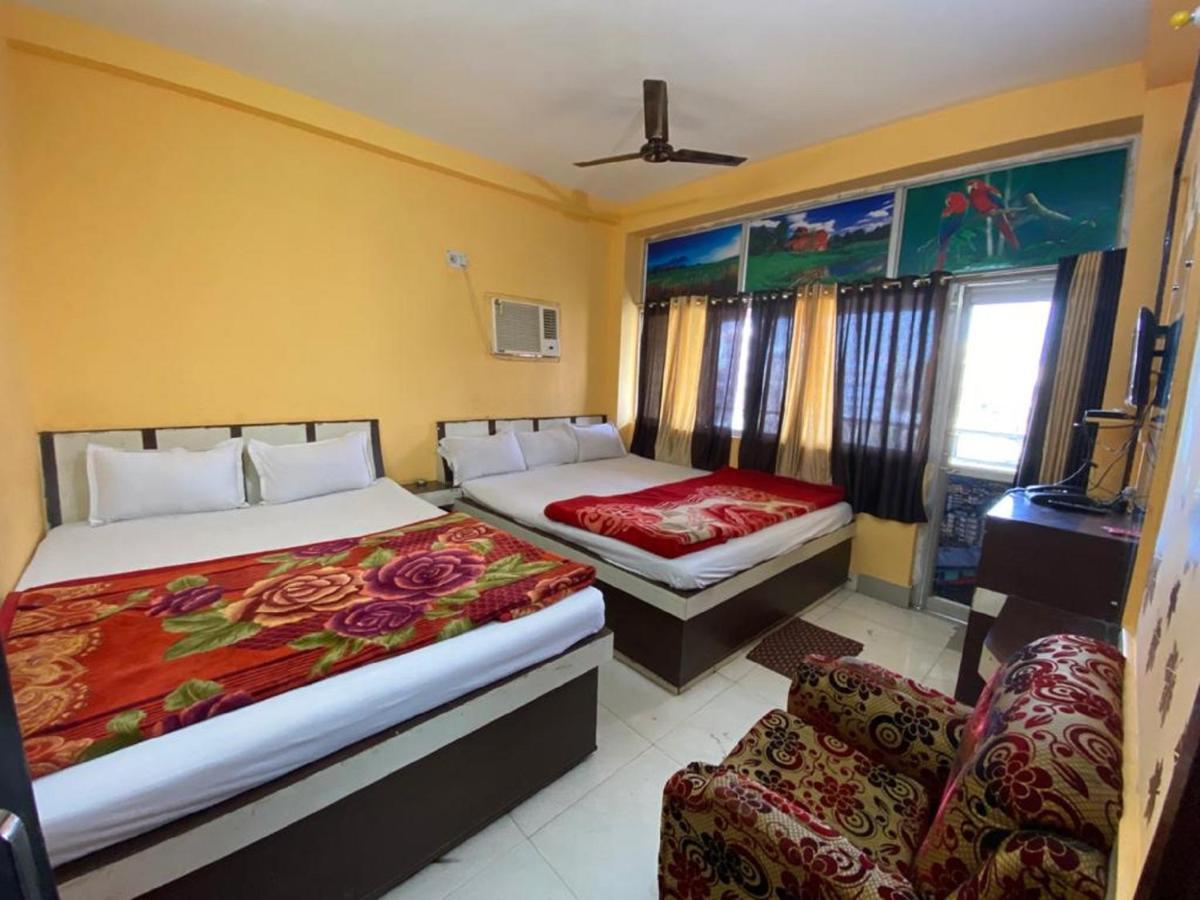 Staymaker Hotel Prerana Tarapith Esterno foto